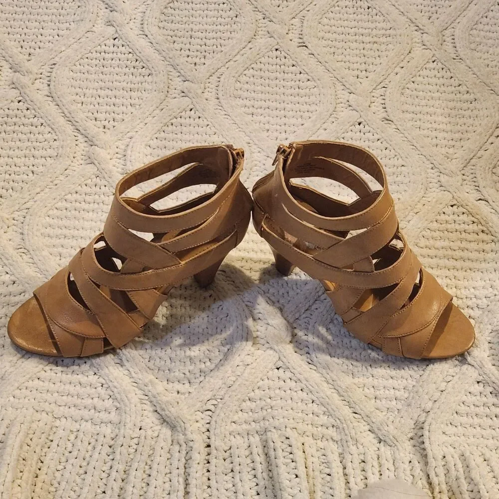 Nine West Tan Open Toe Bootie Heels Size 5.5 M - Picture 4 of 6